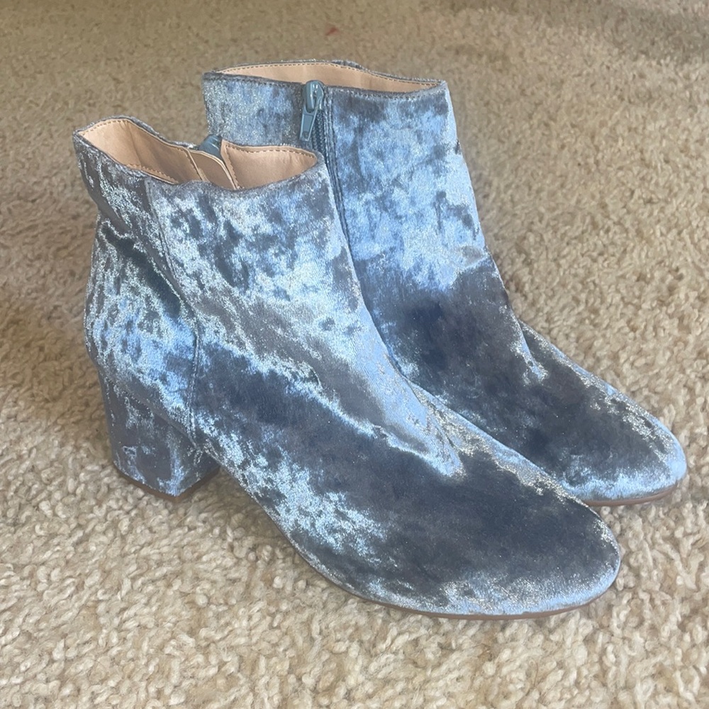 Steve Madden Light Blue Velvet Boots